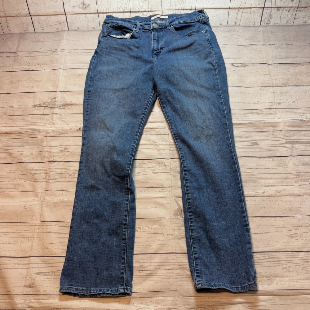 Levi's Classic‎ Straight Blue Jeans Denim Pants Women's Size 30 (Fits 29x28)